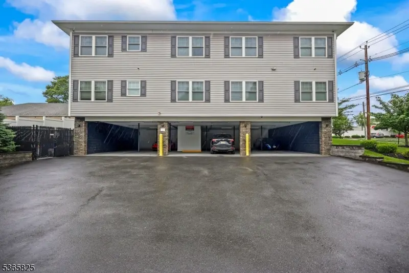 55 Watchung Ave, Belleville Twp., NJ 07109