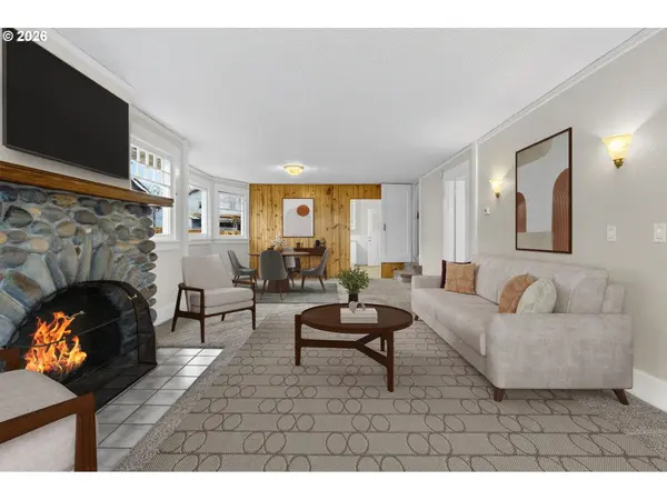 325 E ARLINGTON ST, Gladstone, OR 97027