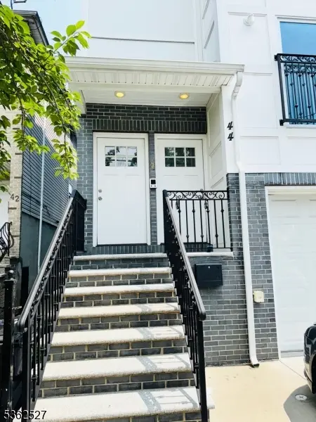44 WAINWRIGHT ST UNIT 1 #2, Newark City, NJ 07112