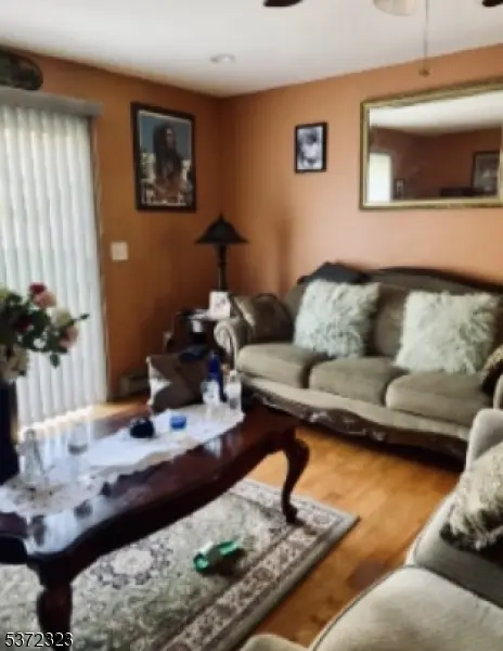 1330 Stockton St, Rahway City, NJ 07065