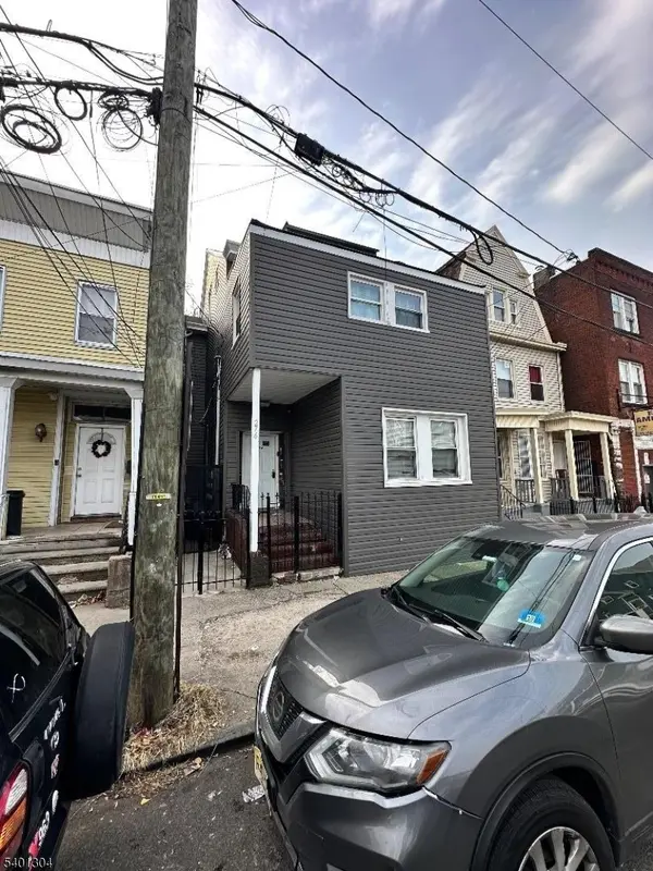 276 Ellison St, Paterson City, NJ 07501