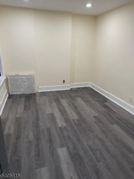 208 E 16Th St, Paterson City, NJ 07524