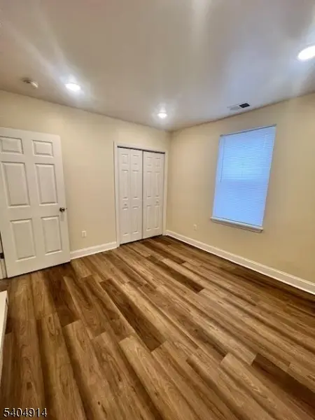 12 Seeley St, Paterson City, NJ 07501