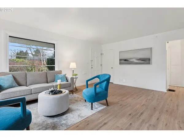 7630 NE STANTON ST, Portland, OR 97213