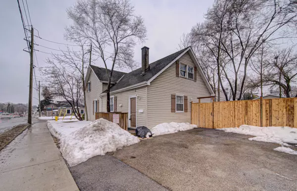 Cambridge, ON N1R 3Z3,186 Wellington ST