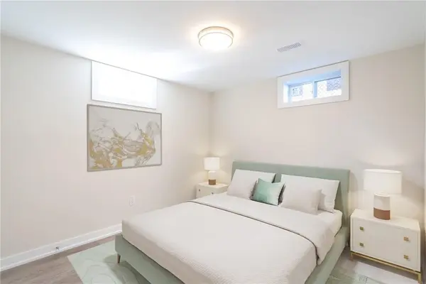 749 Upper Ottawa ST #2, Hamilton, ON L8T 3T8