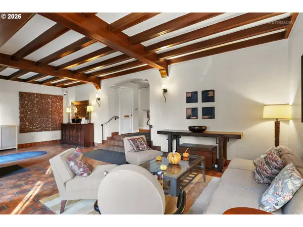 709 SW 16TH AVE #308, Portland, OR 97205