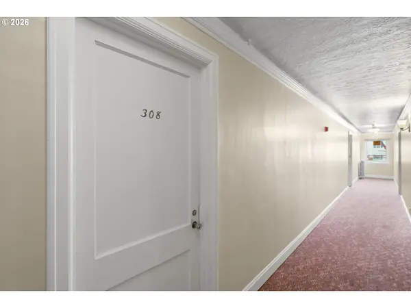 709 SW 16TH AVE #308, Portland, OR 97205