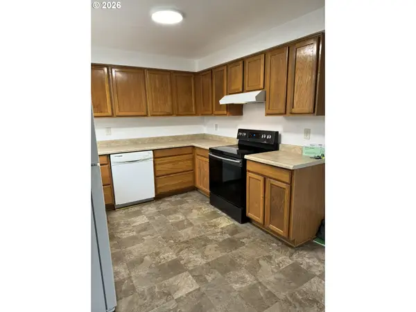 4324 47TH AVE NE, Salem, OR 97305