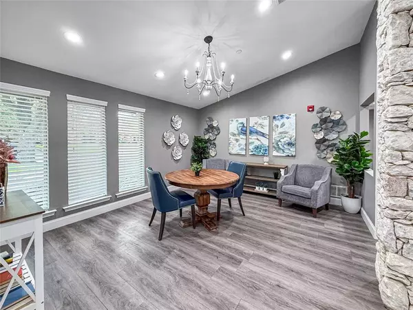 Dallas, TX 75248,17207 Graystone Drive