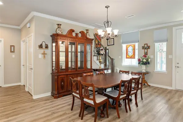 122 Redondo Drive, Gun Barrel City, TX 75156