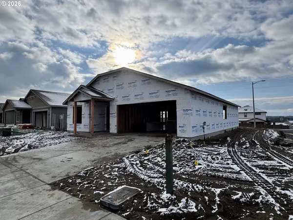 Hermiston, OR 97838,850 NE Laurel Springs DR