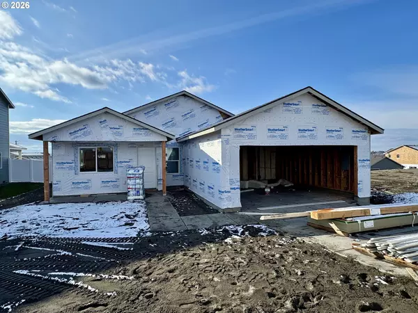 Hermiston, OR 97838,876 E Kinsley AVE