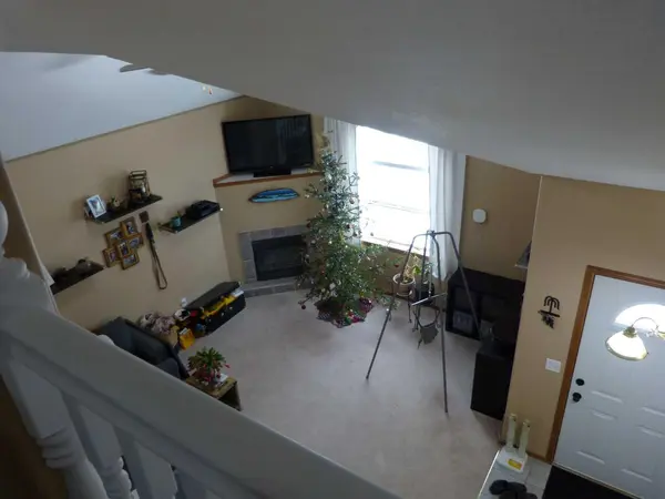 418 9 ST, Beiseker, AB T0M 0G0