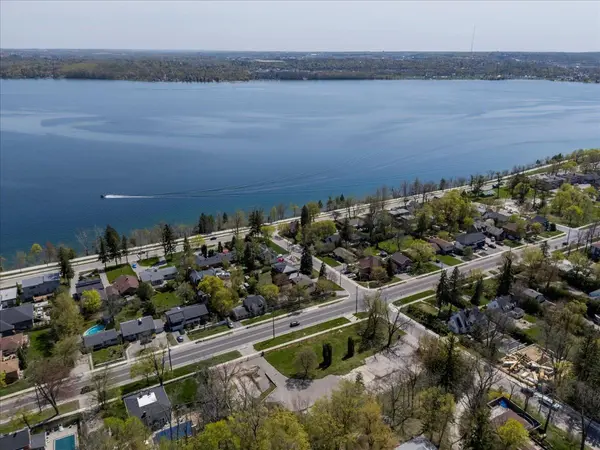 114 Blake ST E, Barrie, ON L4M 1K3