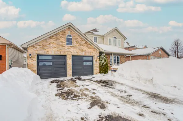 Barrie, ON L4N 0E6,26 COUNTRY LN