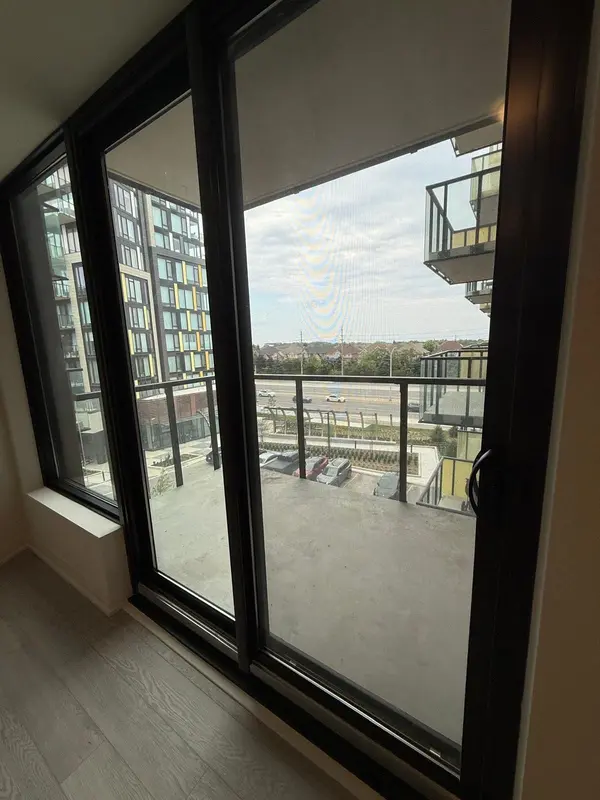 3006 William Cutmore BLVD #420, Oakville, ON L6H 8A4