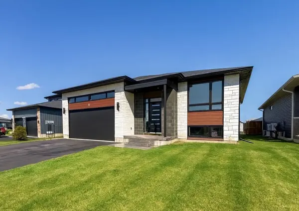 6 Horton CT, Belleville, ON K8P 0H3