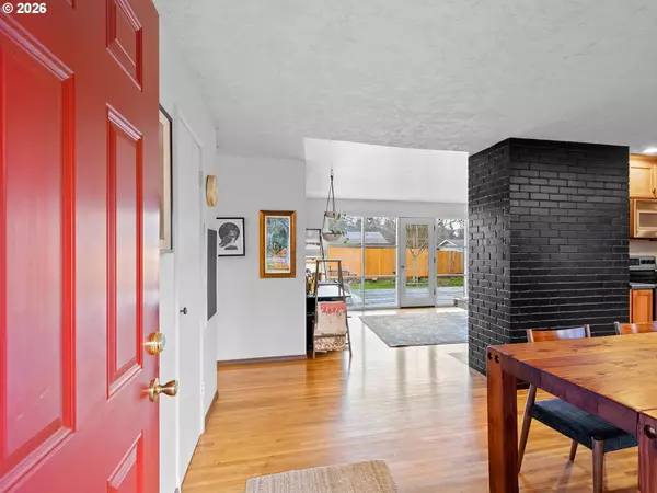 Portland, OR 97266,3914 SE 105TH AVE