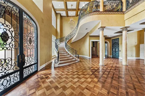 5305 Hillcrest Drive, Waco, TX 76710