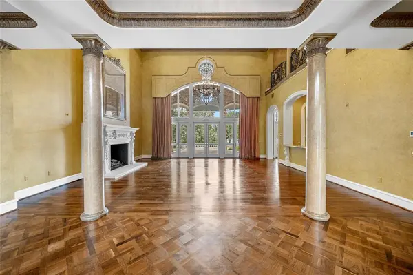 5305 Hillcrest Drive, Waco, TX 76710