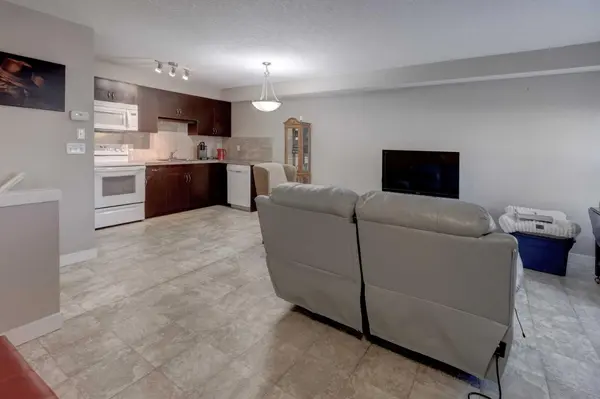 250 Sage Valley RD NW #303, Calgary, AB T3R 0R6