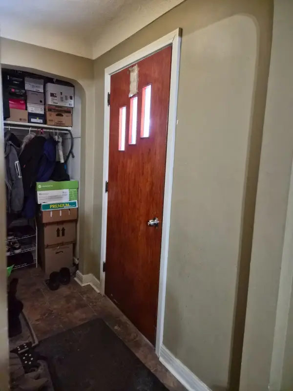 260 Joffre-Belanger WAY, Vanier And Kingsview Park, ON K1L 5K8