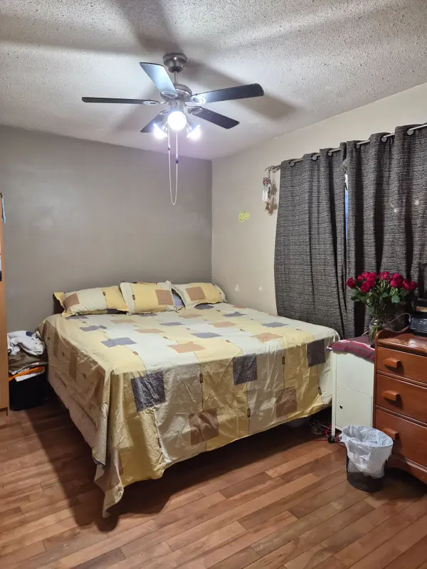 260 Joffre-Belanger WAY, Vanier And Kingsview Park, ON K1L 5K8