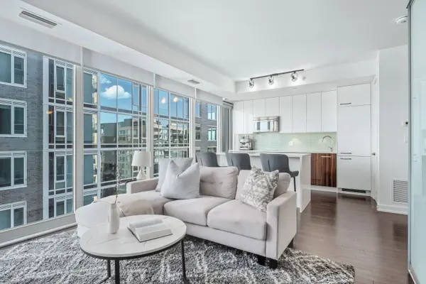 111 Champagne AVE S #1111, Dows Lake - Civic Hospital And Area, ON K1S 5V3