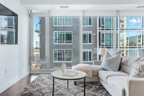 111 Champagne AVE S #1111, Dows Lake - Civic Hospital And Area, ON K1S 5V3