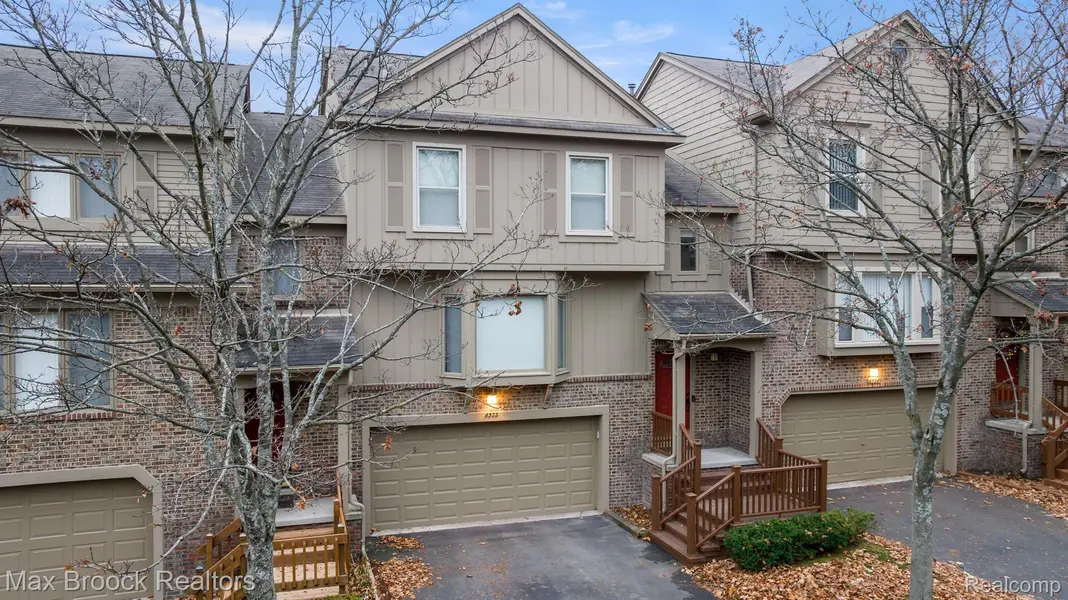 6322 ASPEN RIDGE BLVD, West Bloomfield Charter Township, MI 48322