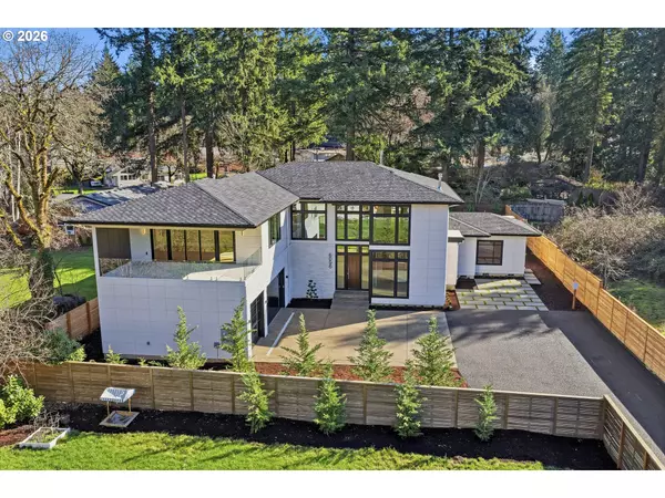 Lake Oswego, OR 97035,6096 CARMAN DR