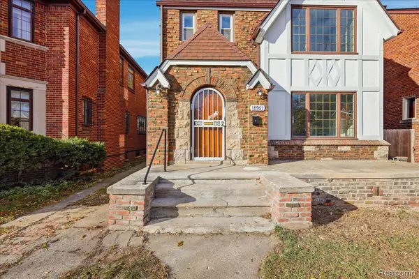 18961 Pennington DR, Detroit, MI 48221