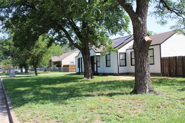 Brownwood, TX 76801,2204 DARTMORE ST