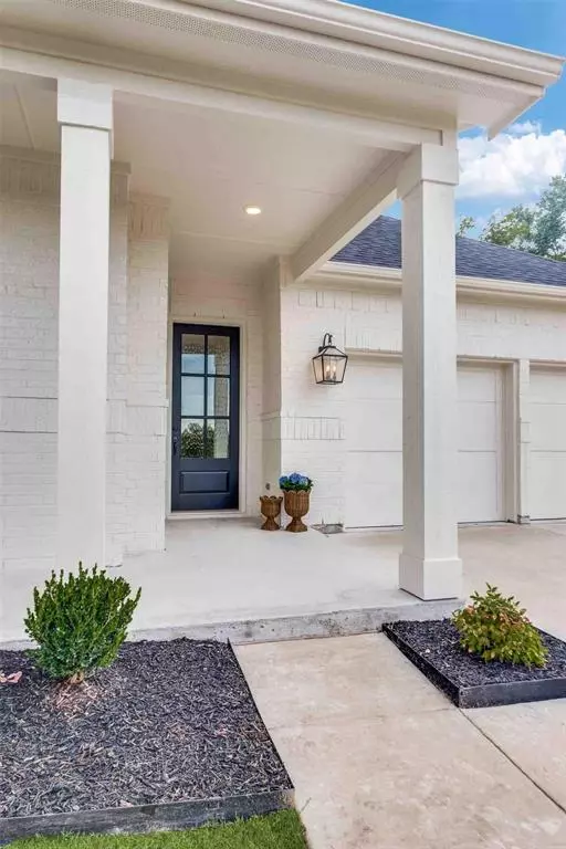 Benbrook, TX 76126,622 Sterling Drive