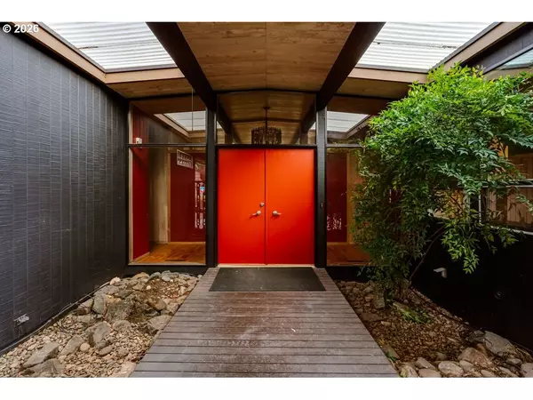 Eugene, OR 97405,2055 BROADVIEW ST