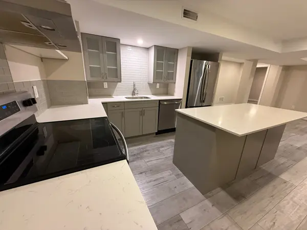 7 Redmond DR, Ajax, ON L1S 5R7