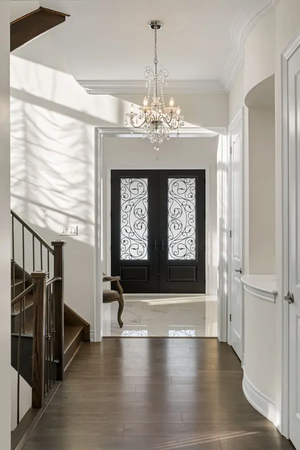 23 Macmurchy AVE, King, ON L0J 1C0