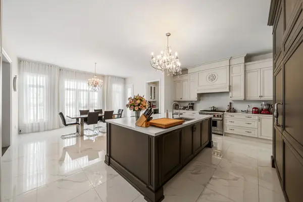 23 Macmurchy AVE, King, ON L0J 1C0