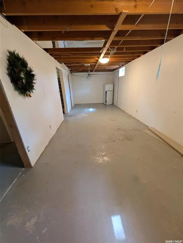 617 Peterson AVENUE, Radville, SK S0C 2G0