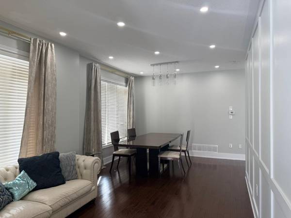 148 Gardenbrooke TRL, Brampton, ON L6P 3C9