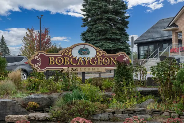 45 Canal ST E, Kawartha Lakes, ON K0M 1A0