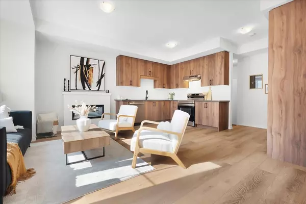 Cambridge, ON N1T 0H3,38 Kingbird Common