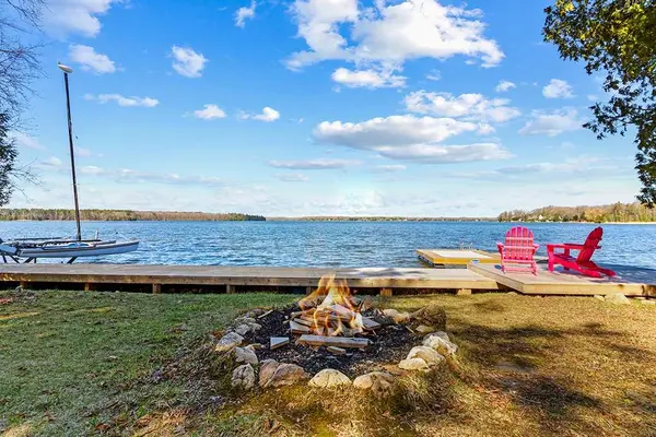 194 Wiles LN, Grey Highlands, ON N0C 1E0