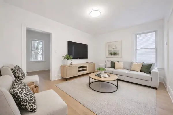 136 Paisley ST, Guelph, ON N1H 2P1