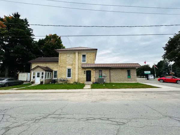8 Alfred ST, North Huron, ON N0G 2W0