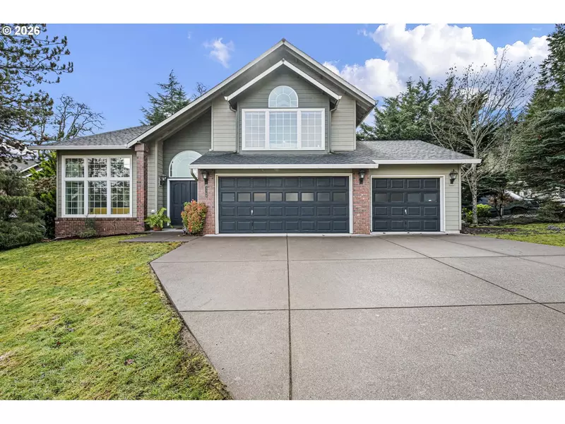 3368 BENTLEY AVE, Eugene, OR 97405