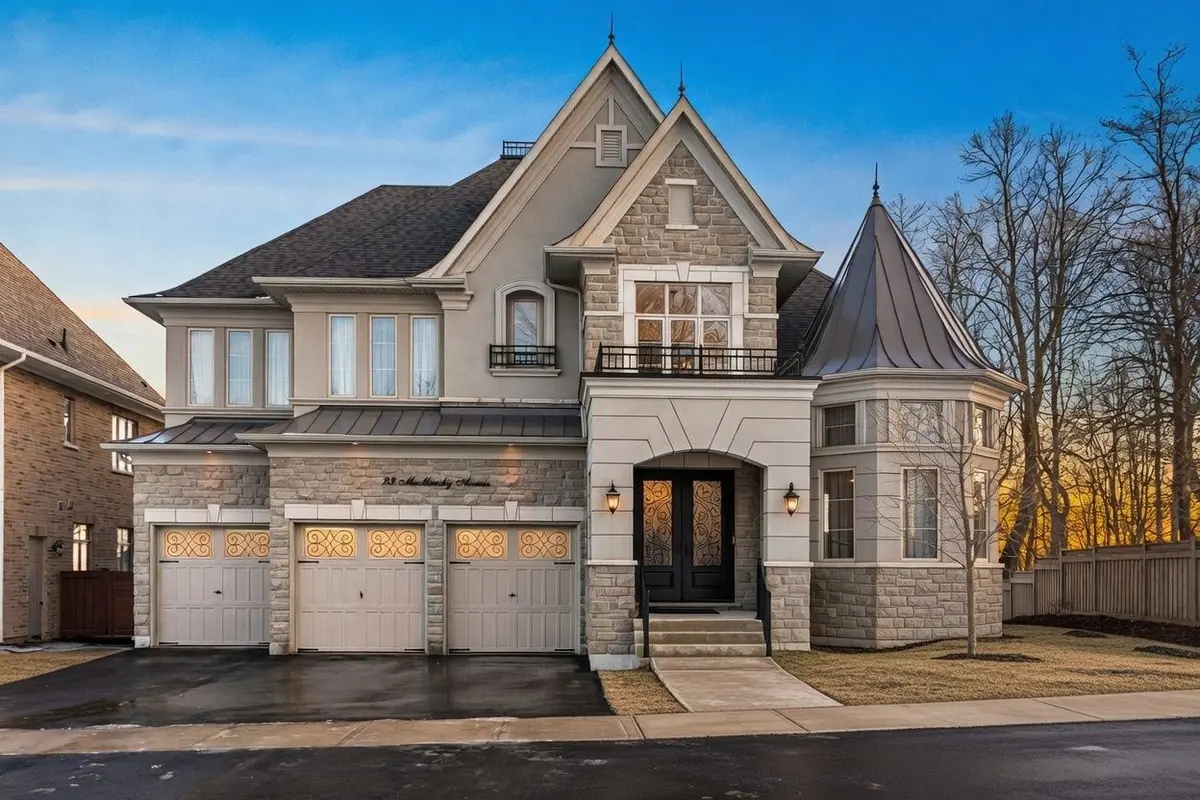 23 Macmurchy AVE, King, ON L0J 1C0