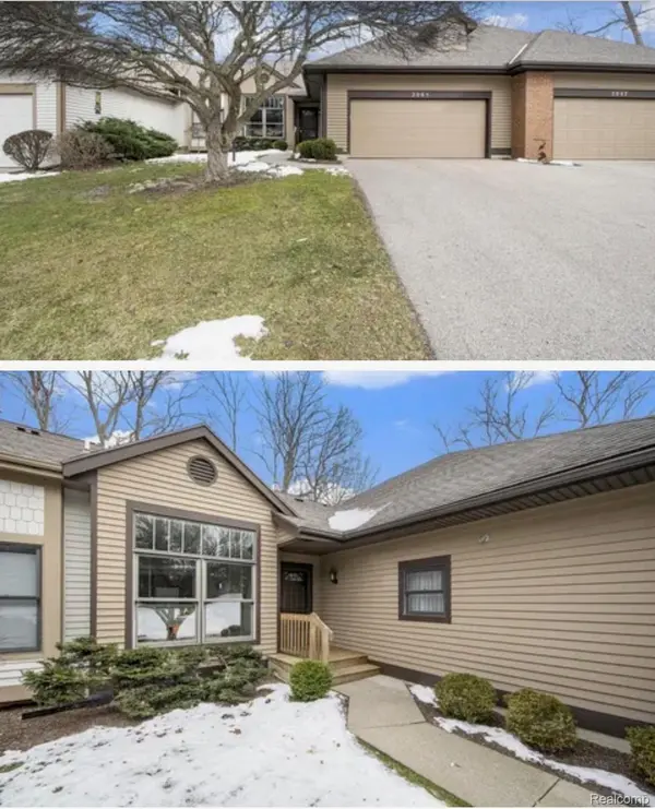 2065 N Cross Creek DR SE, Grand Rapids, MI 49508