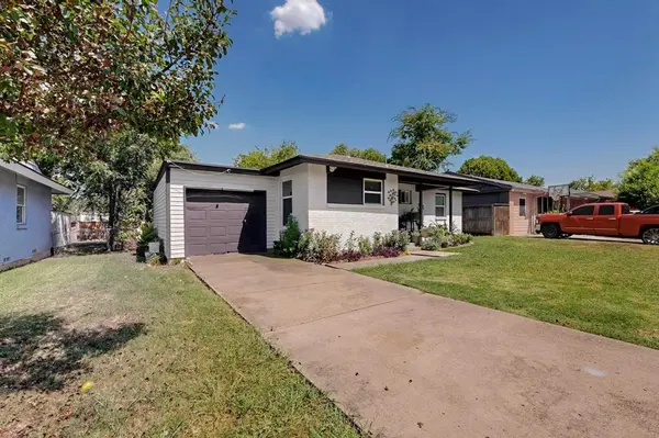 9930 Marlin Drive, Dallas, TX 75228